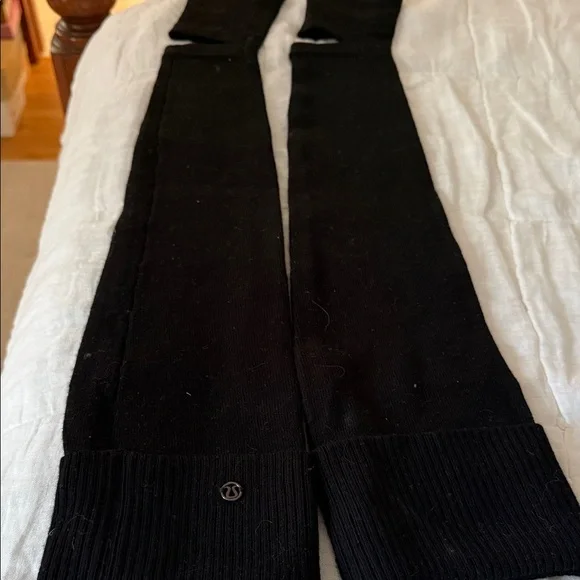 Lululemon Athletica Black Knit Leg Warmers - Picture 1 of 3